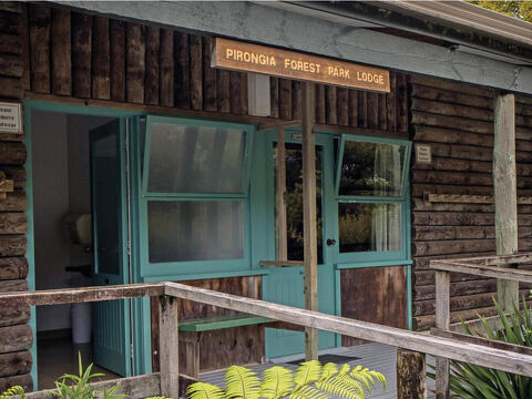 Pirongia Forest Park Lodge Entrance