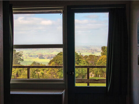 Views from Pirongia Forest Park Lodge